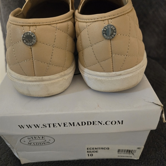 Steve Madden Nude Shoes - Picture 6 of 6